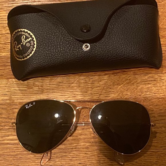 Ray-Ban Aviators Polarized - Picture 2 of 7